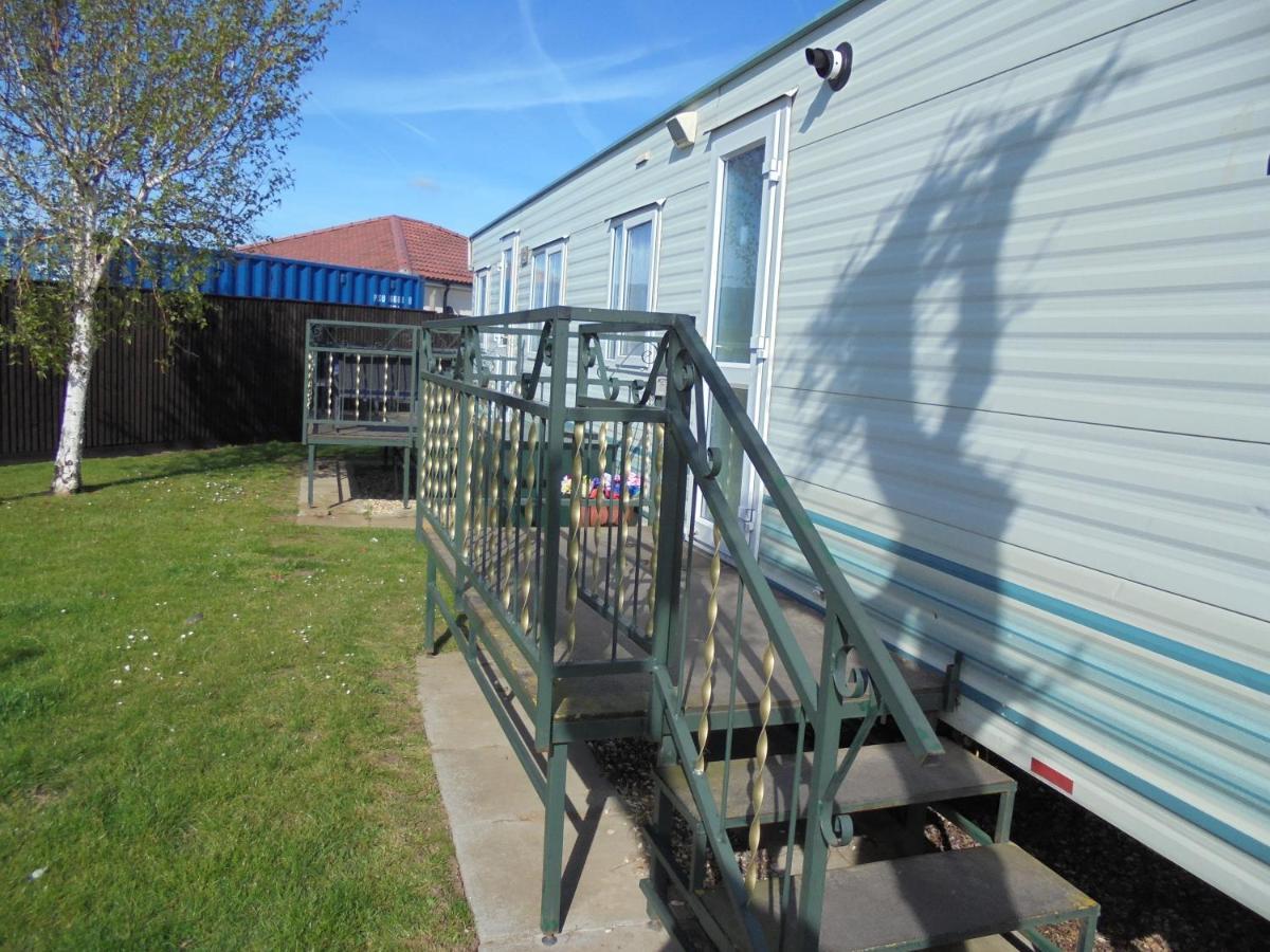 6 Berth Central Heated On The Chase 잉골드멜스 외부 사진